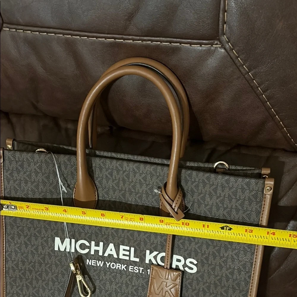 NWT Michael Kors Brown Tote Bag with Gold Accents - Picture 7 of 11